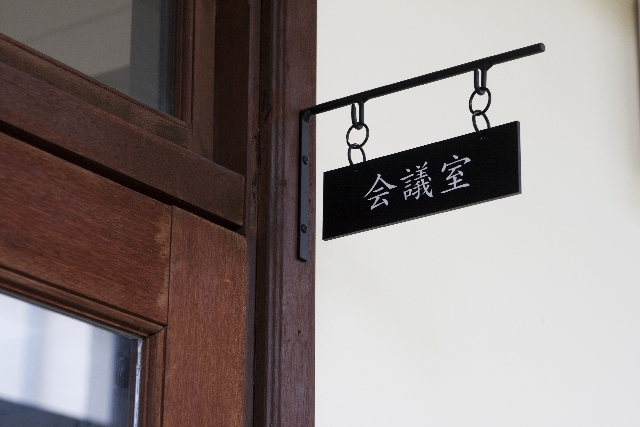 c5a64e9887c2d40ab5d25aa54e3897fc_s